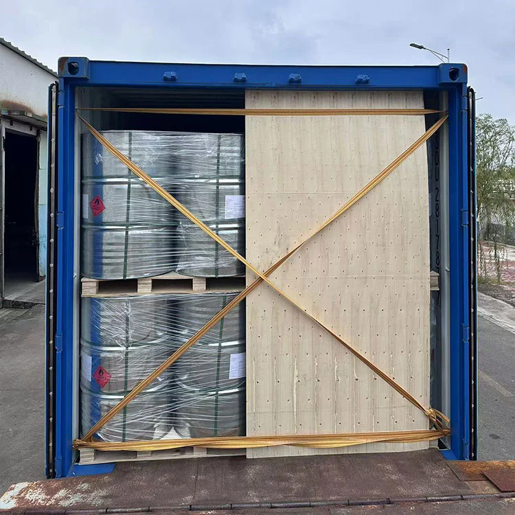 産業用途でフッ化フェニルを安全に取り扱うにはどうすればよいですか?